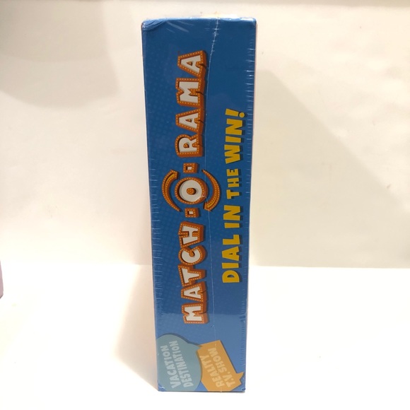 USAOPOLY Match-O-Rama Family Board Game Press Your Luck Matching Game Fun New - Picture 3 of 9